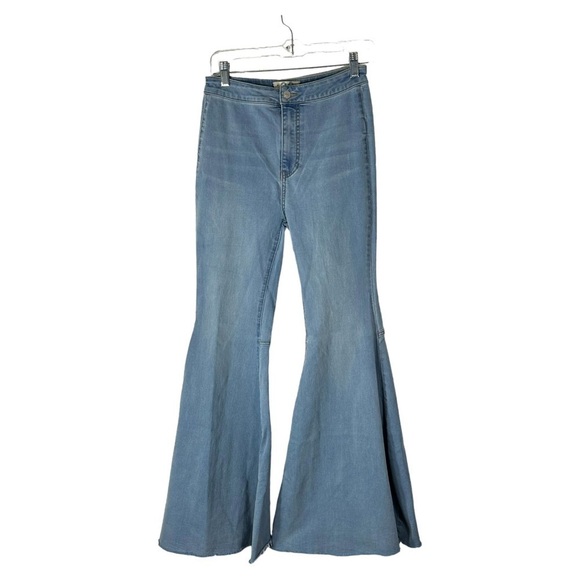 We The Free Love Letters Float On Flare Jeans Size 28 - Picture 2 of 7